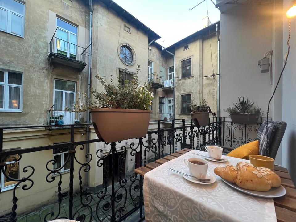 Balcony/Terrace, Balcony/Terrace