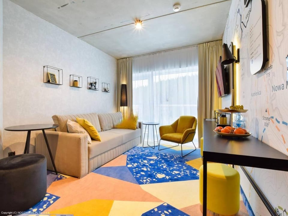 Communal lounge/ TV room, Living room, Photo of the whole room