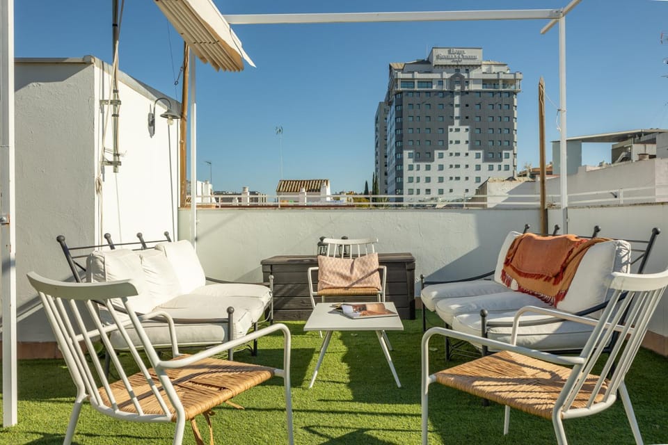 View (from property/room), Balcony/Terrace