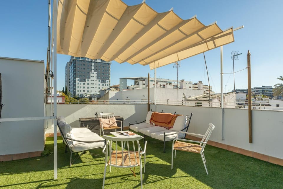 View (from property/room), Balcony/Terrace