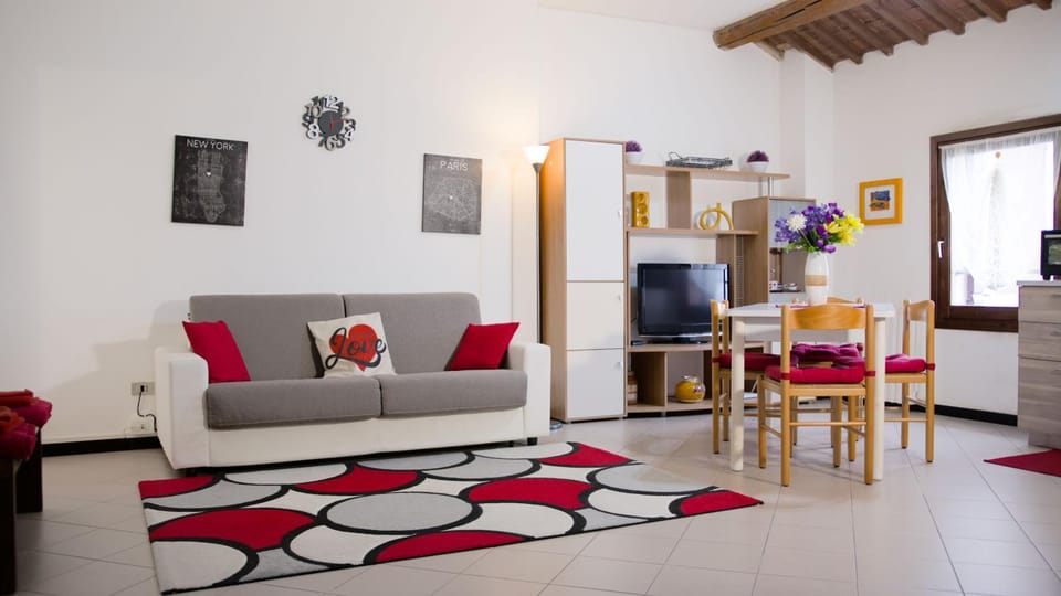 Communal lounge/ TV room, TV and multimedia