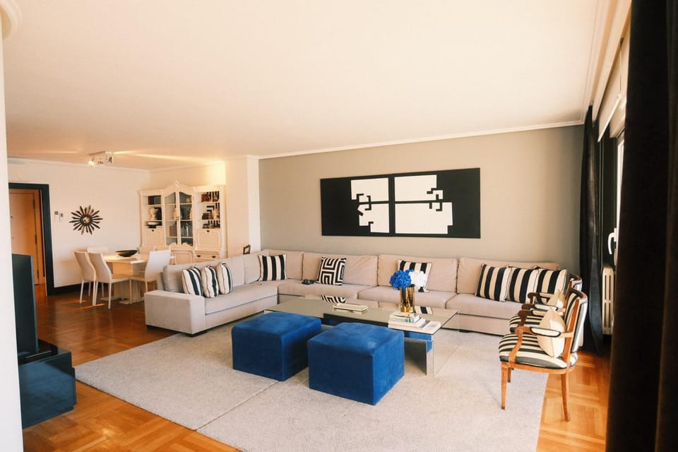 Lounge or bar