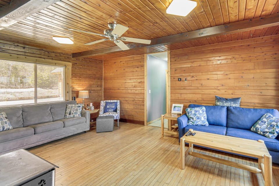 Spacious Powell Lake Cabin Lake and Trail Access! Cabin in Wisconsin