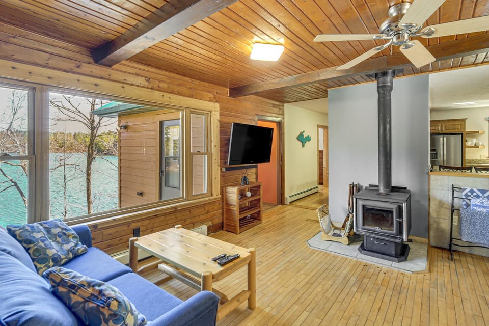 Spacious Powell Lake Cabin Lake and Trail Access! Cabin in Wisconsin