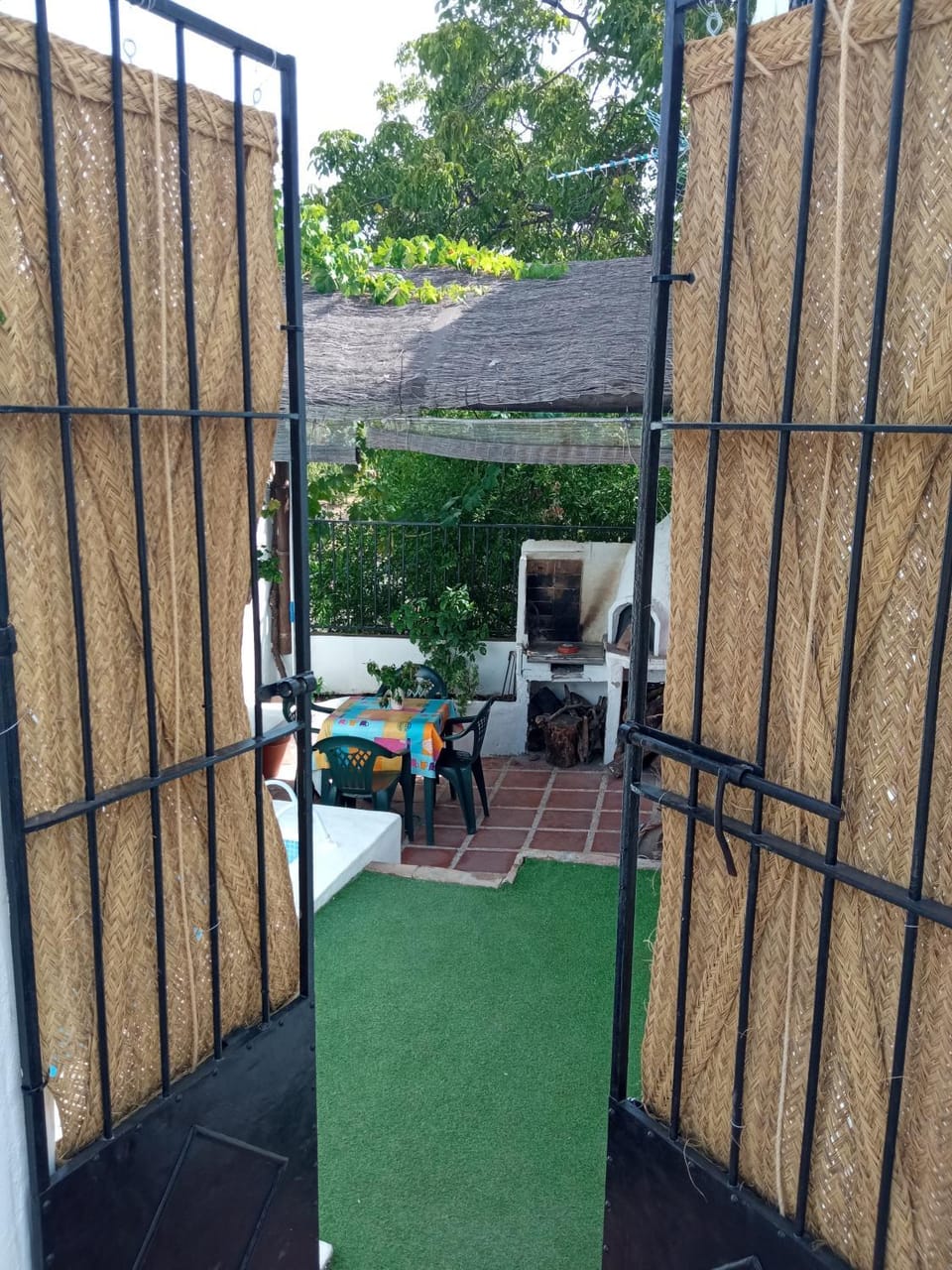 Facade/entrance, Garden
