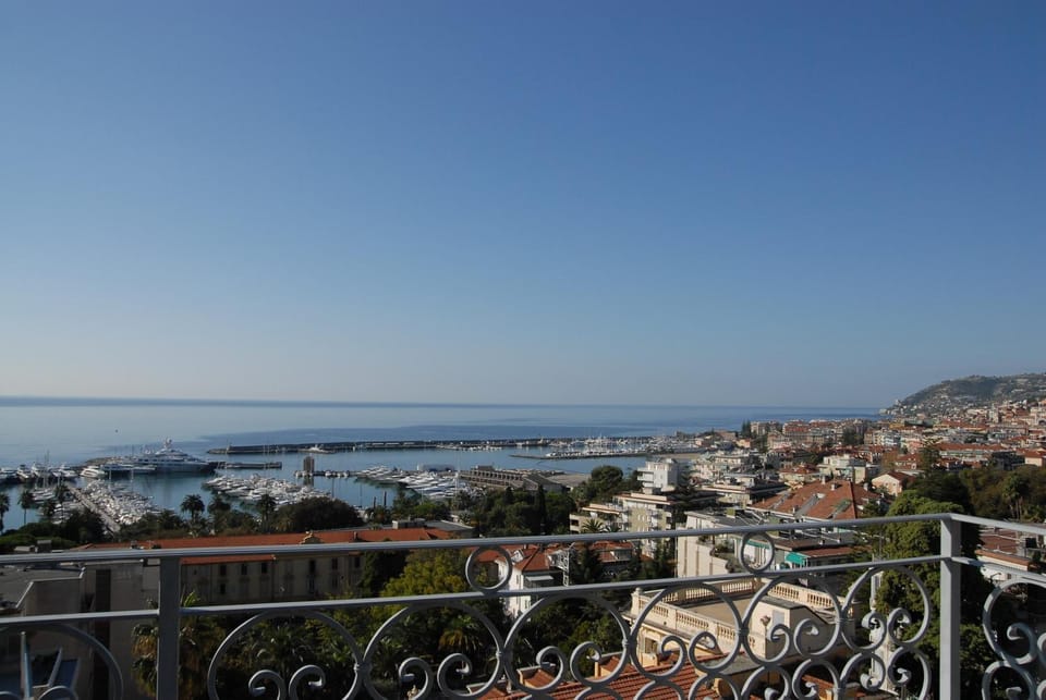 Balcony/Terrace, City view, Sea view