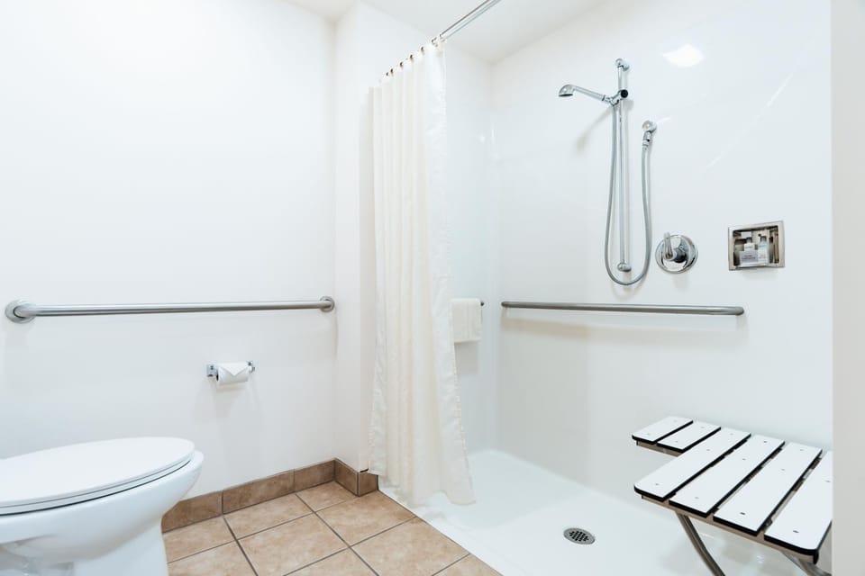 Shower, Toilet, Bathroom