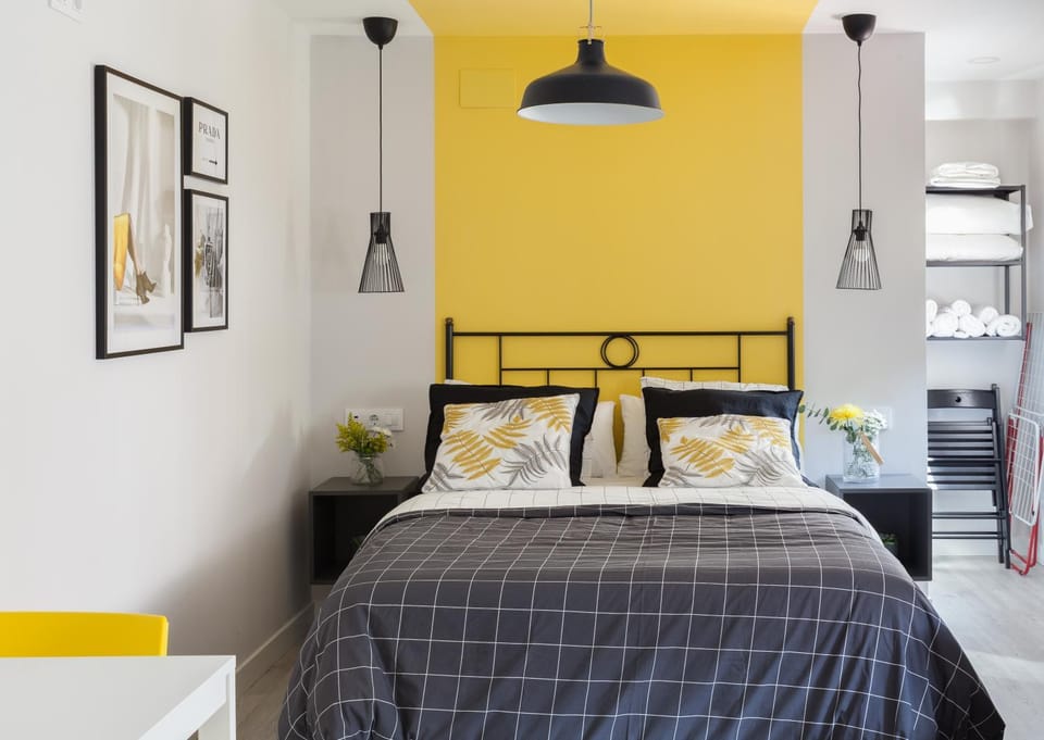 Bed, Bedroom