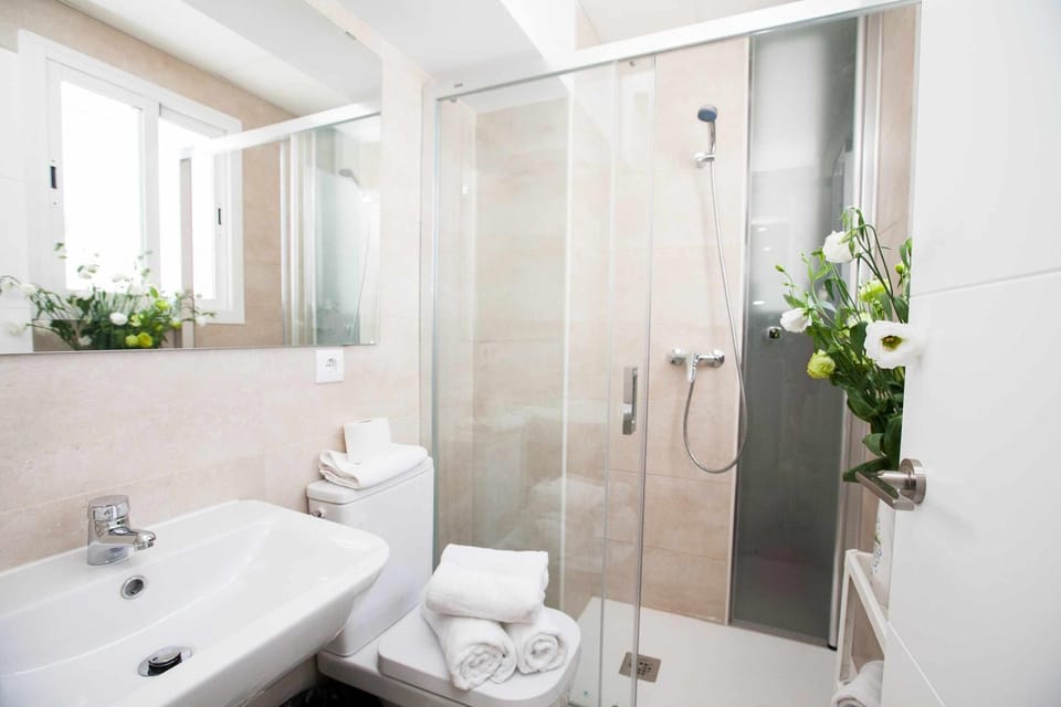 Shower, Bathroom