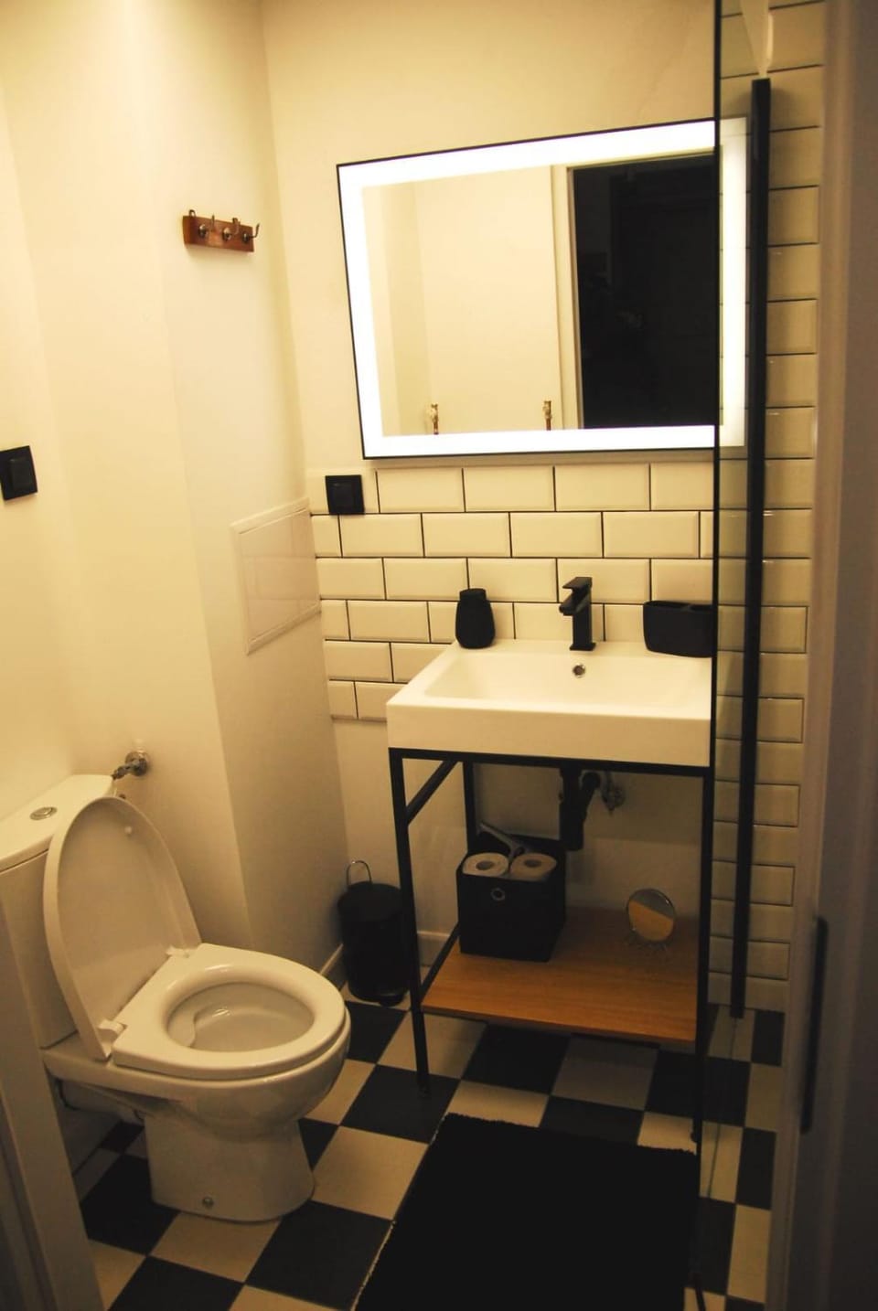 Toilet, Bathroom