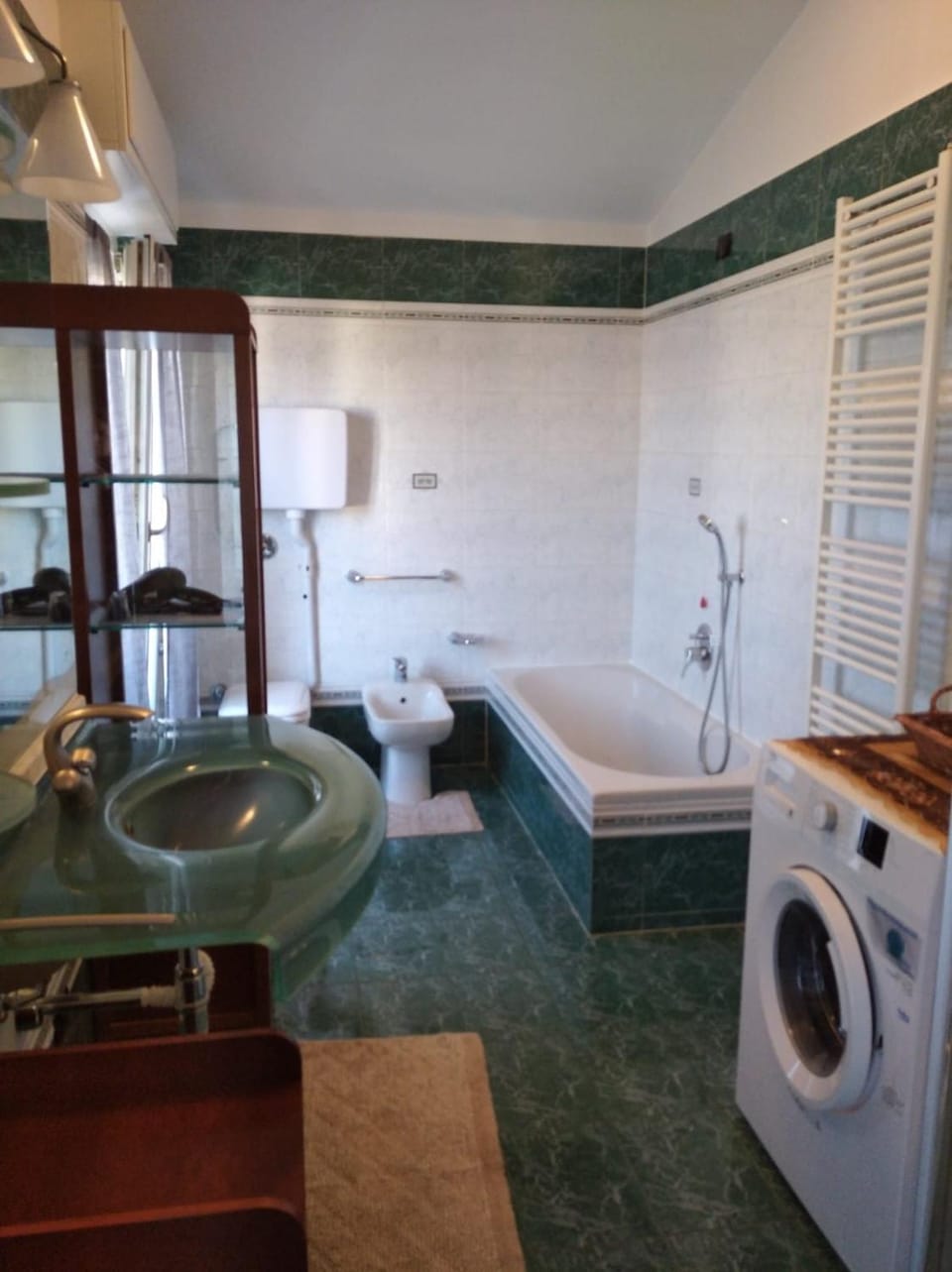 Bathroom, Bath