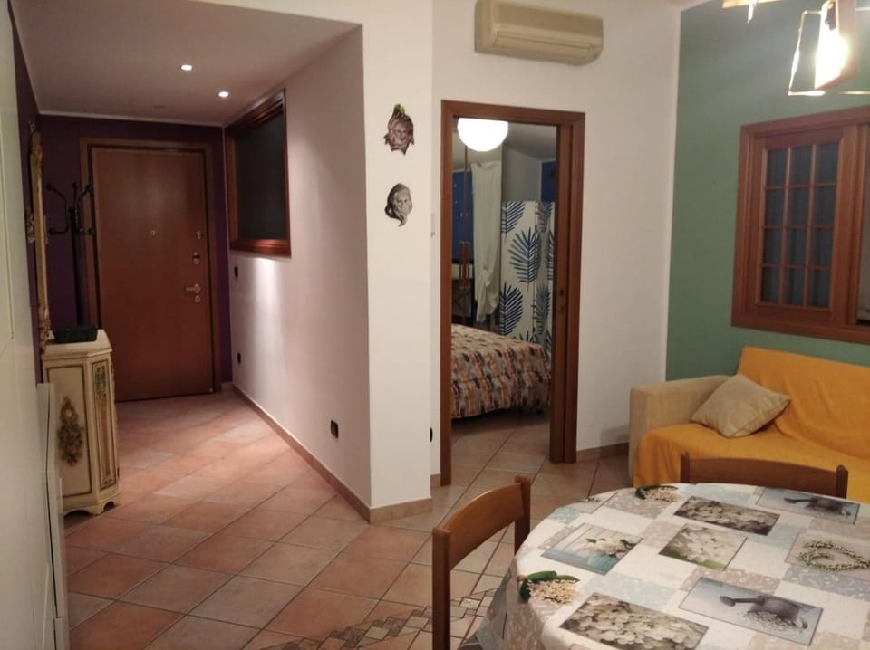 Facade/entrance, Living room