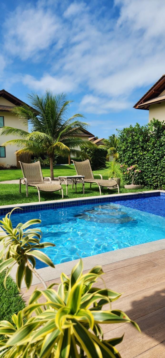 Garden, Swimming pool