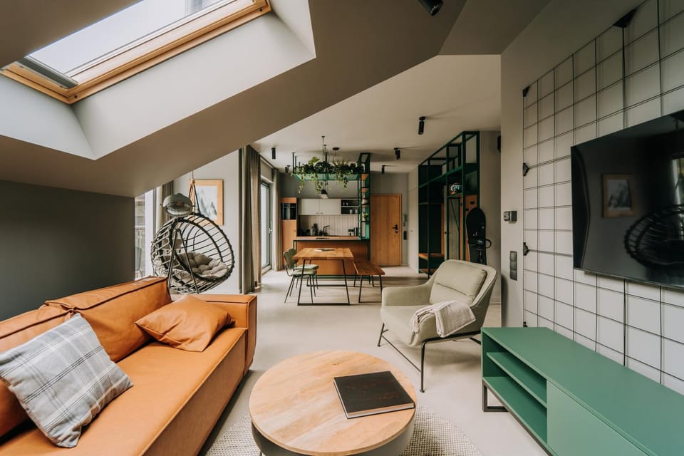 TV and multimedia, Kitchen or kitchenette, Living room, Dining area
