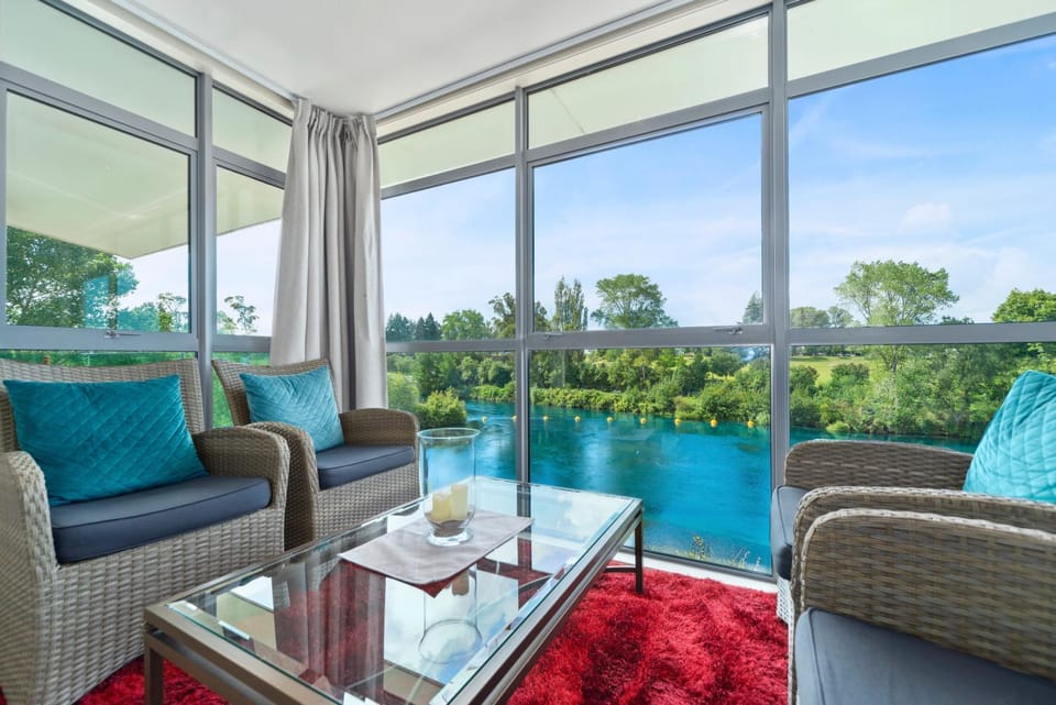 River view, River view