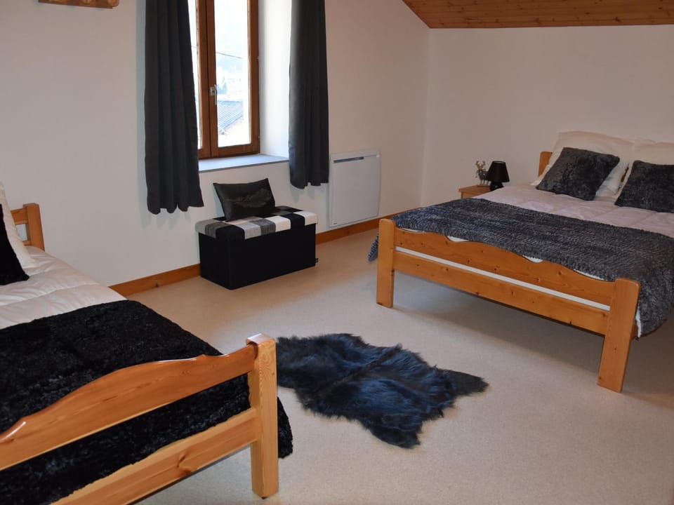 Duplex spacieux 6 pers près des pistes - FR-1-464-194 Apartment in Pralognan-la-Vanoise