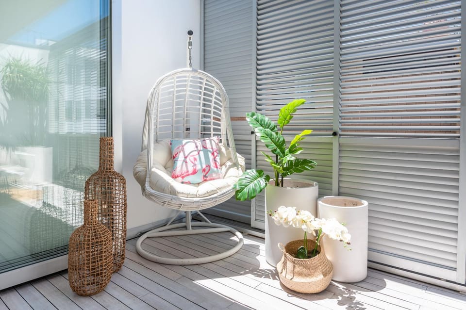 HolidayRento Boutique Terrace Apt in Bondi Beach Apartment in Sydney