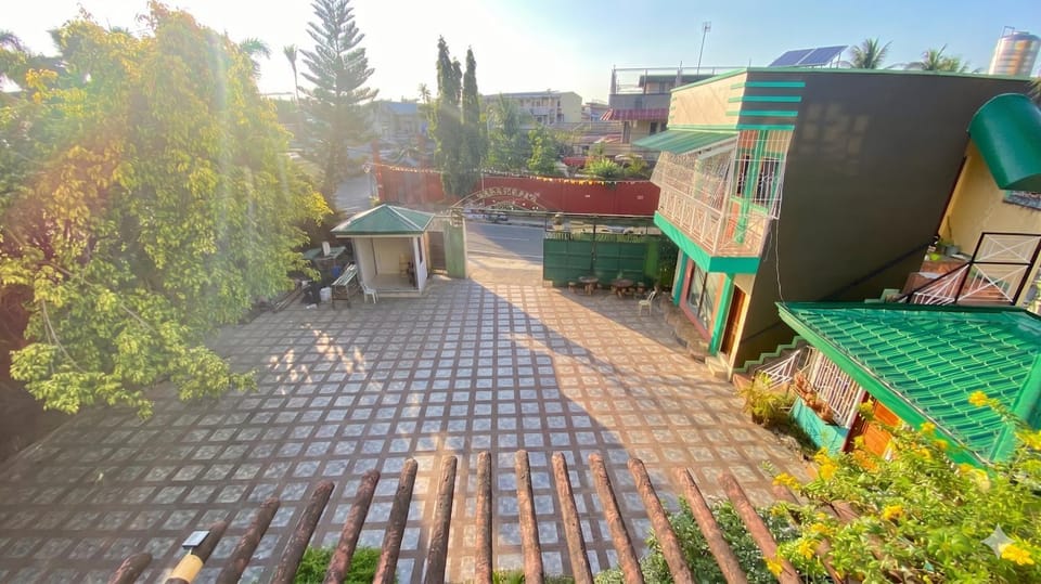Property building, Day