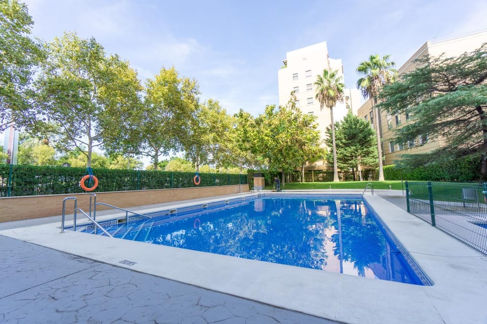 Day, Natural landscape, Pool view, Swimming pool
