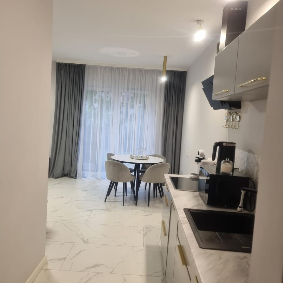 Apartamenty Chopina Apartment in Lower Silesian Voivodeship