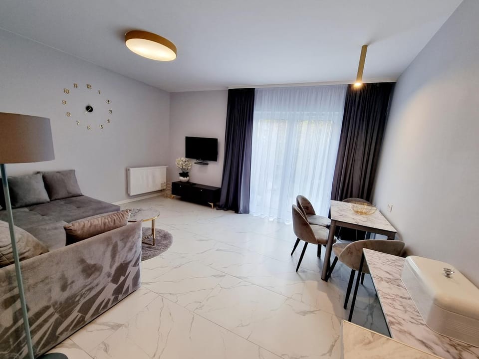 Apartamenty Chopina Apartment in Lower Silesian Voivodeship