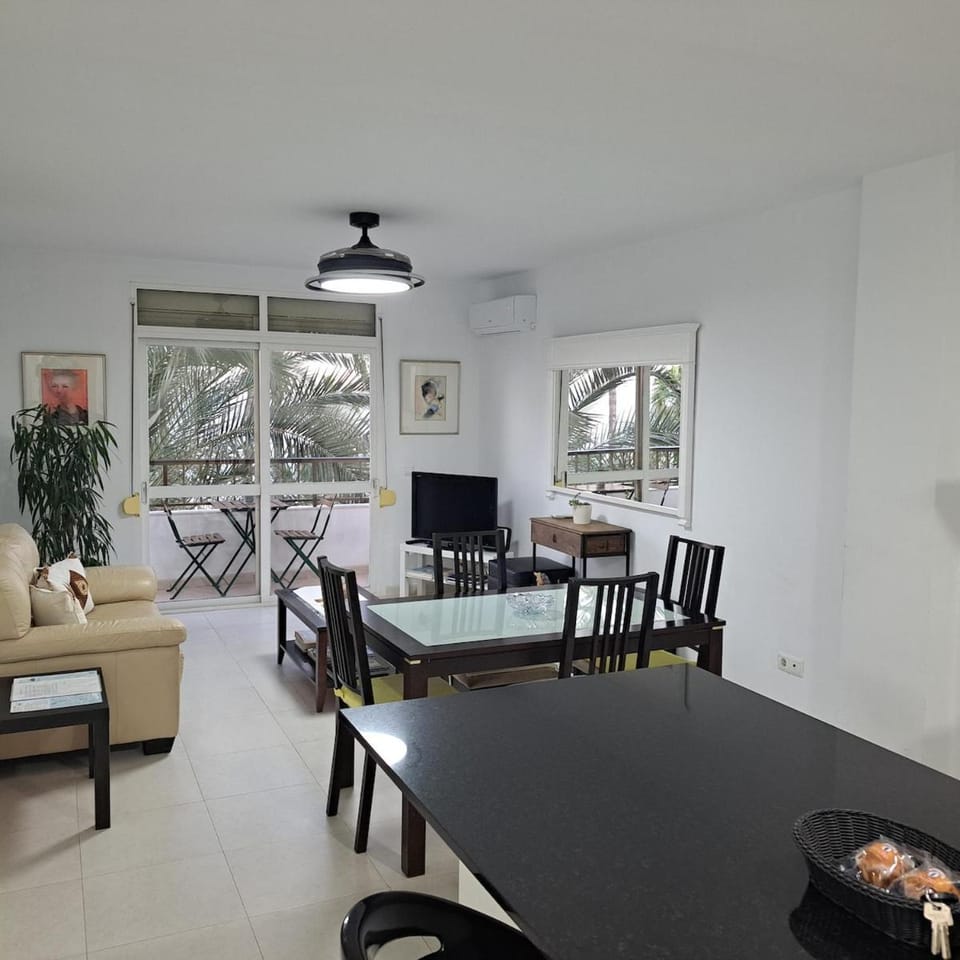 Apartamento frente a la playa Piso 3 Apartment in Estepona