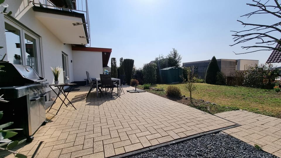 Garden, Dining area, Garden view
