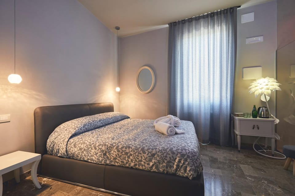 Bed, Photo of the whole room, Bedroom, furniture