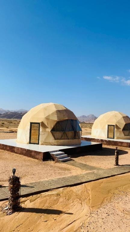 Sun rise wadi rum camp Bed and Breakfast in South District