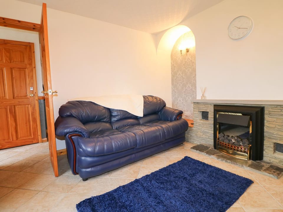 Cloud View Cottage House in Derbyshire Dales District