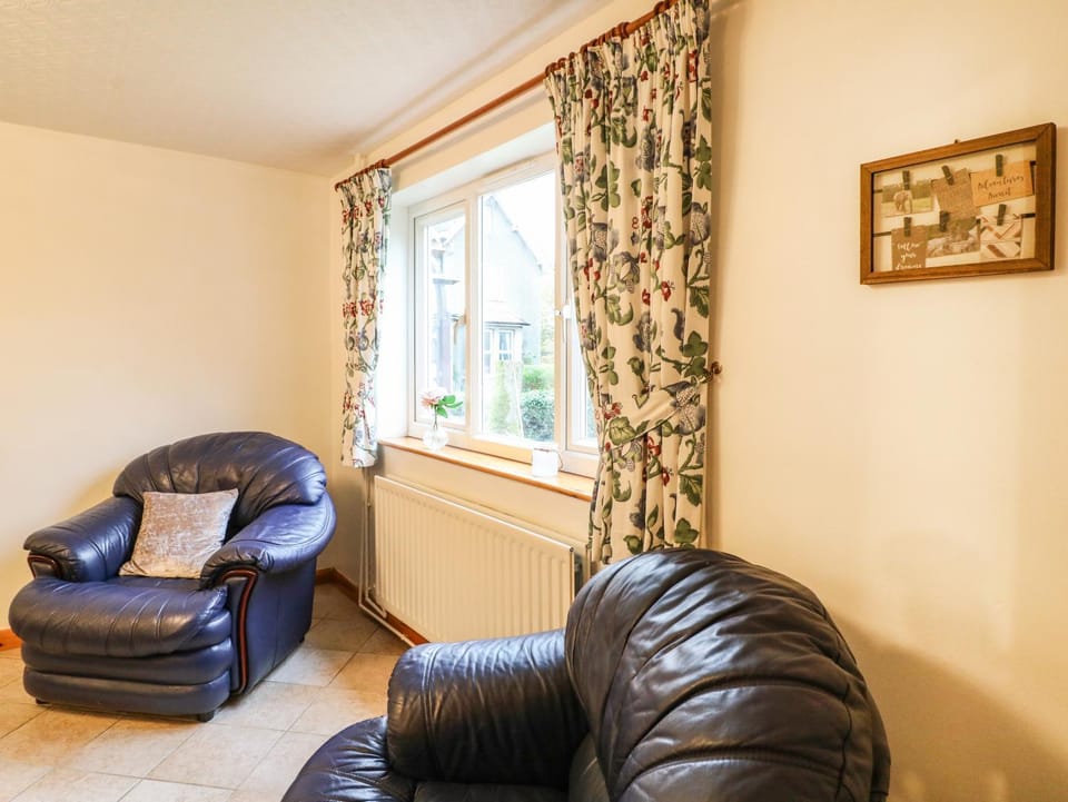 Cloud View Cottage House in Derbyshire Dales District