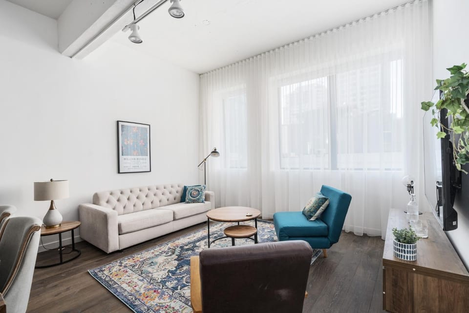 Bakan - Sainte Catherine Apartment in Montreal