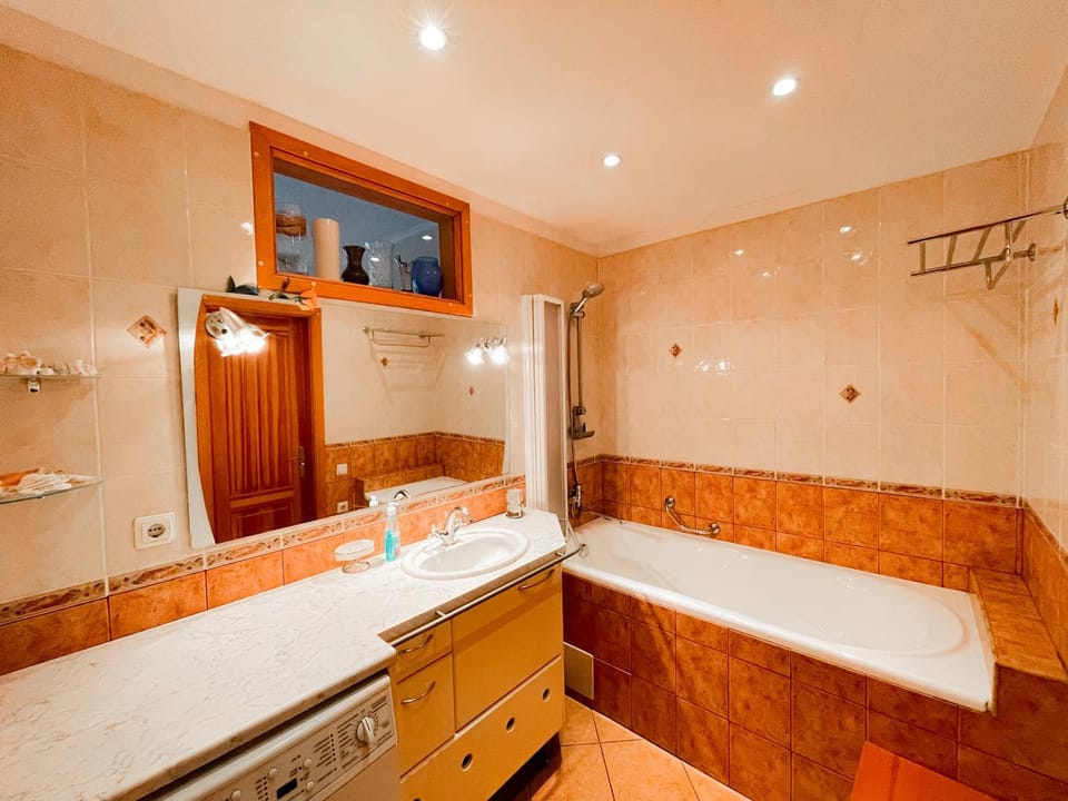 Shower, Bathroom, Bath