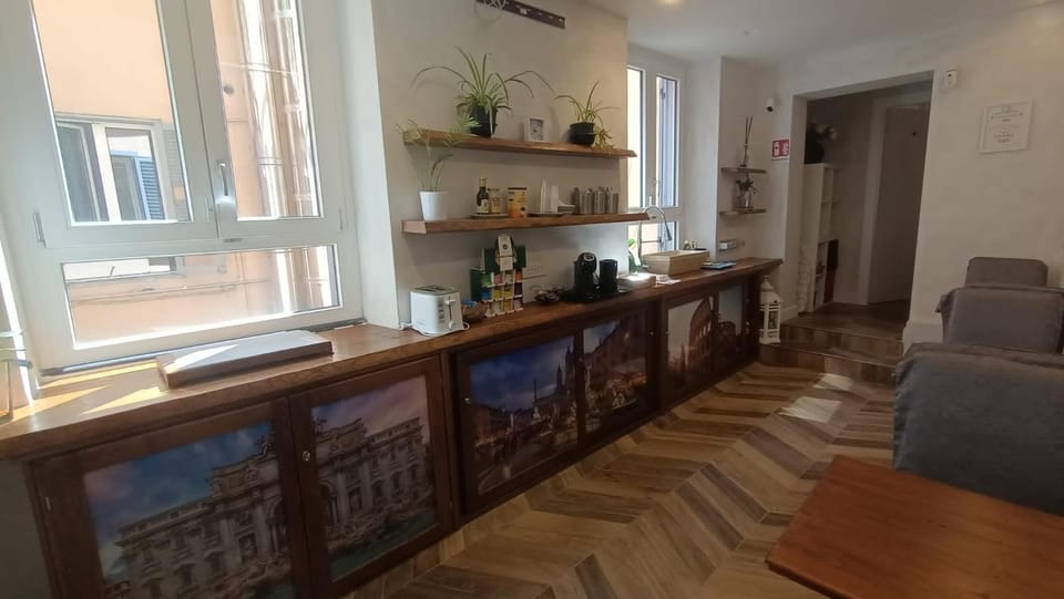 Palazzo Fracassini Bed and Breakfast in Rome