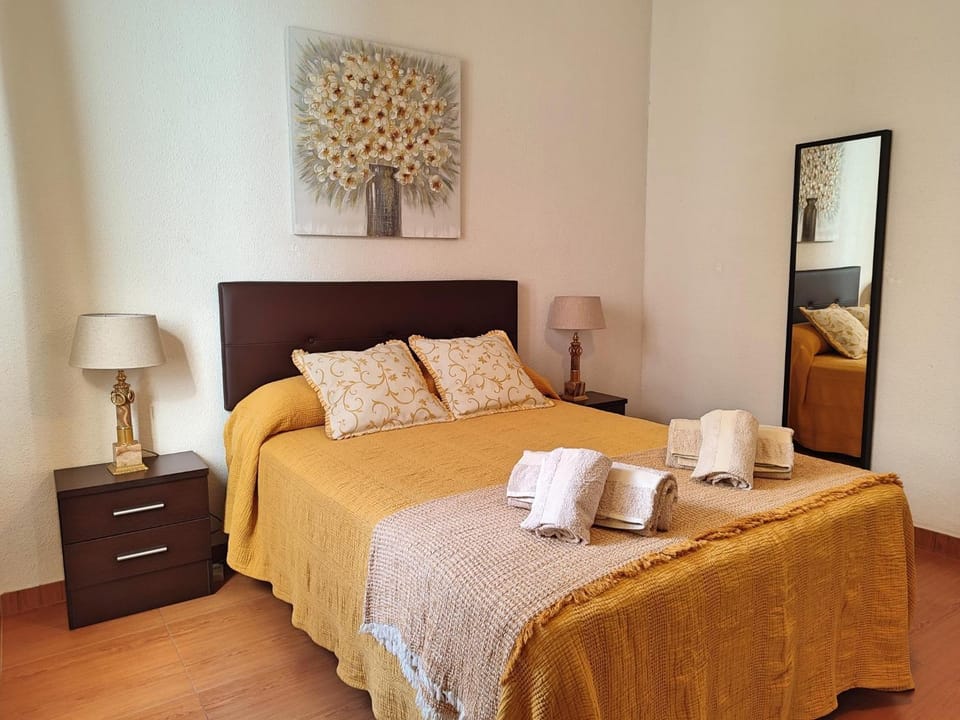Bed, Bedroom