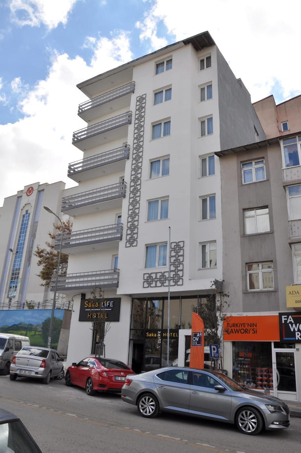 Property building, Facade/entrance