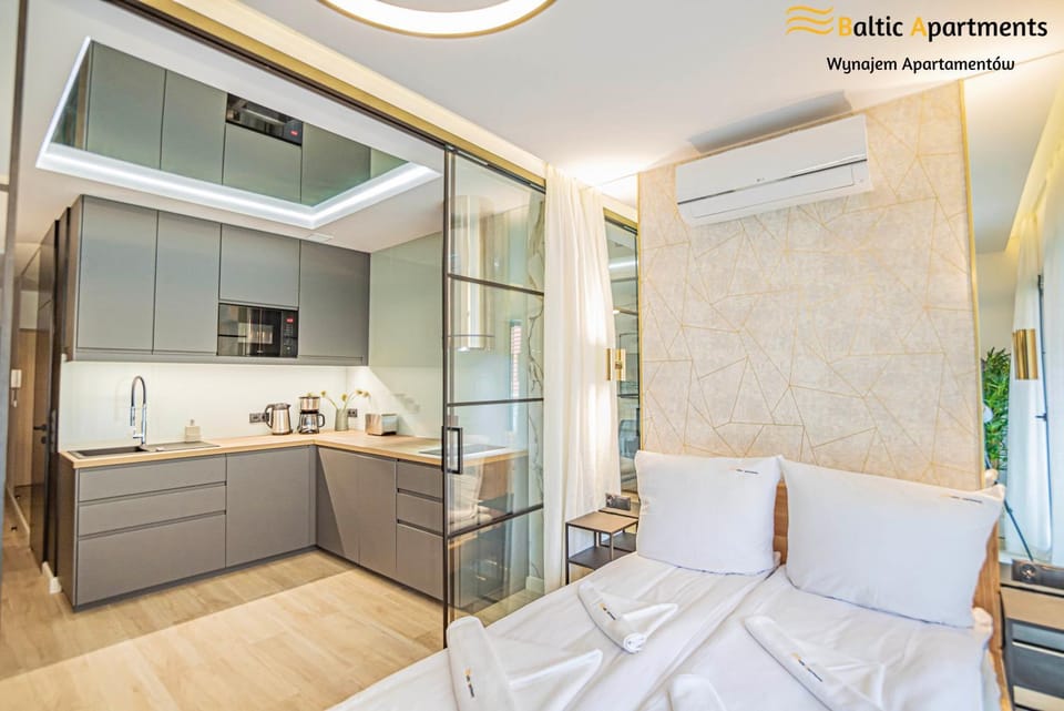 Bed, Coffee/tea facilities, Kitchen or kitchenette, microwave, air conditioner