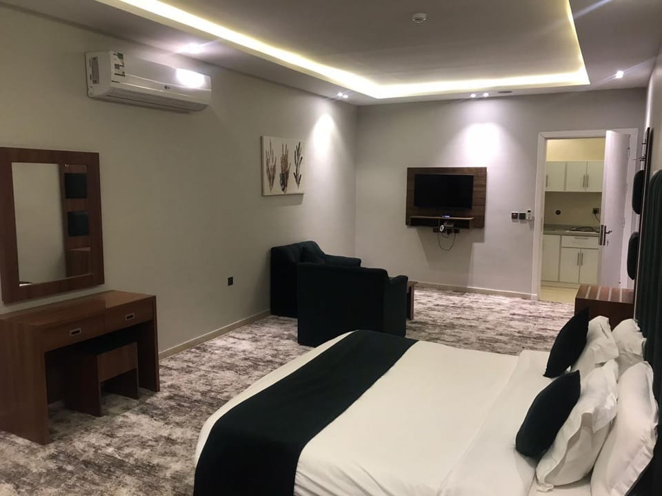 Bedroom, air conditioner