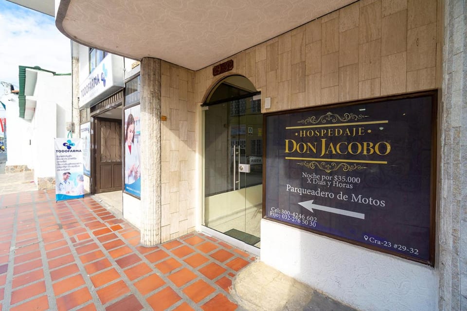Facade/entrance, Property logo or sign