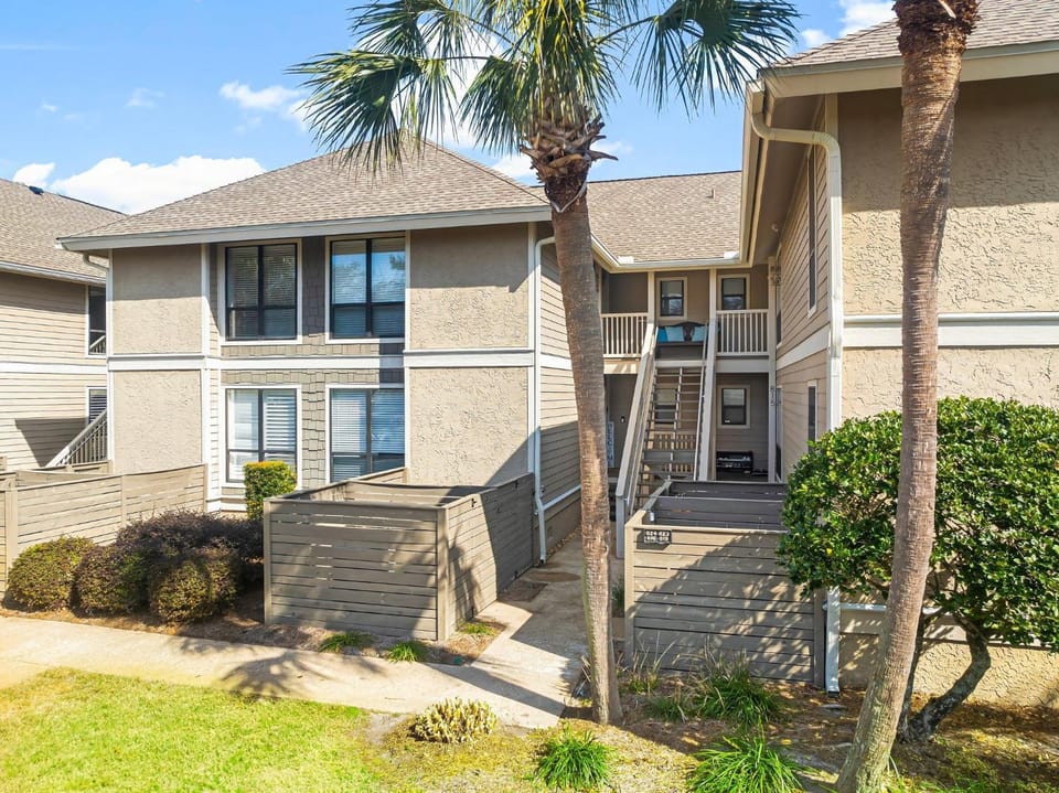 823 Harbour Point House in Miramar Beach