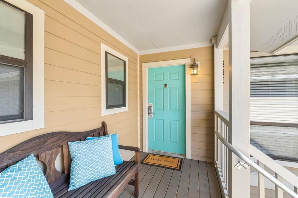 823 Harbour Point House in Miramar Beach
