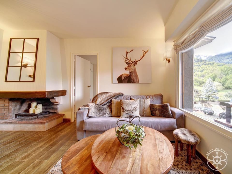 GARONA de Alma de Nieve Apartment in Catalonia