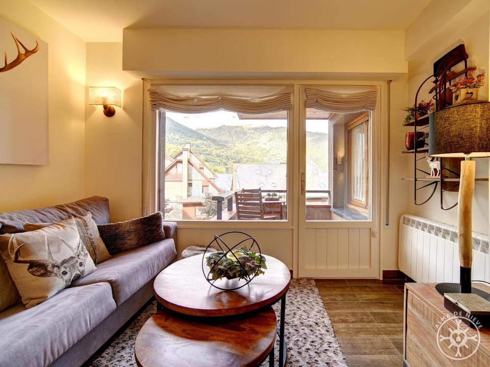 GARONA de Alma de Nieve Apartment in Catalonia