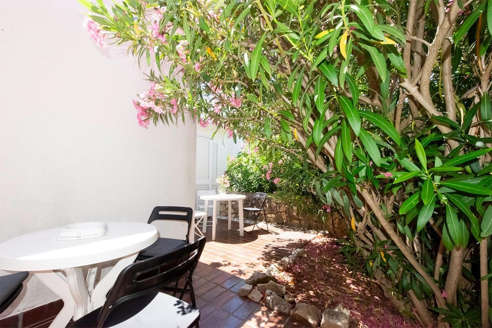 Balcony/Terrace, Balcony/Terrace