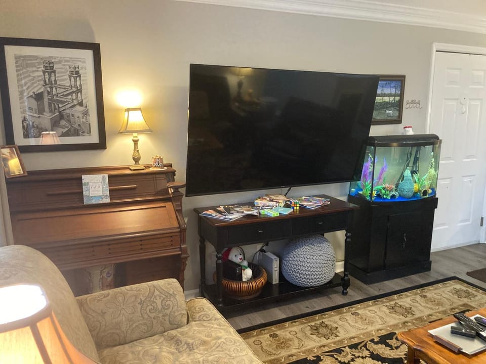 TV and multimedia, Evening entertainment