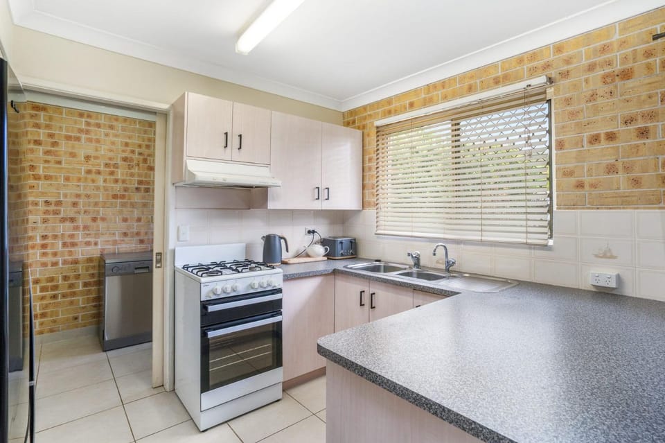 1 1 Rumbalara Avenue Rainbow Beach Apartment in Rainbow Beach