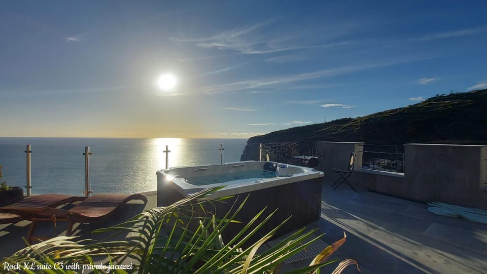 Hot Tub, Balcony/Terrace, Sea view, Sunset