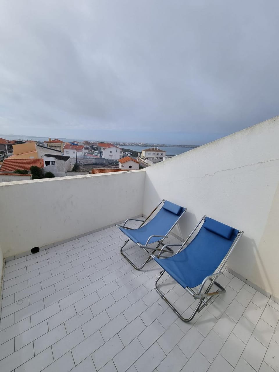 Be Baleal Surfhouse Bed and Breakfast in Peniche