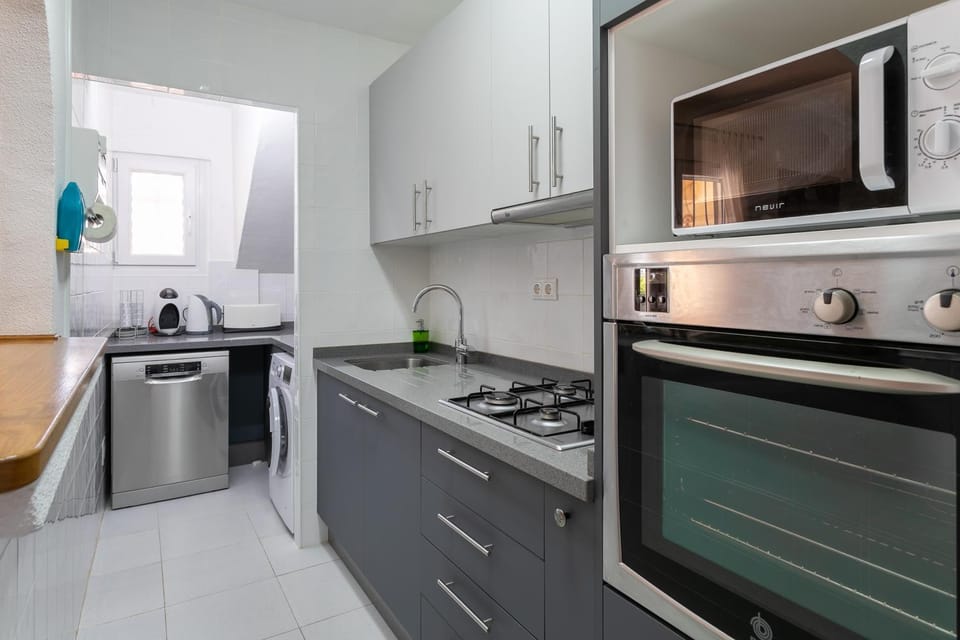Kitchen or kitchenette, Living room