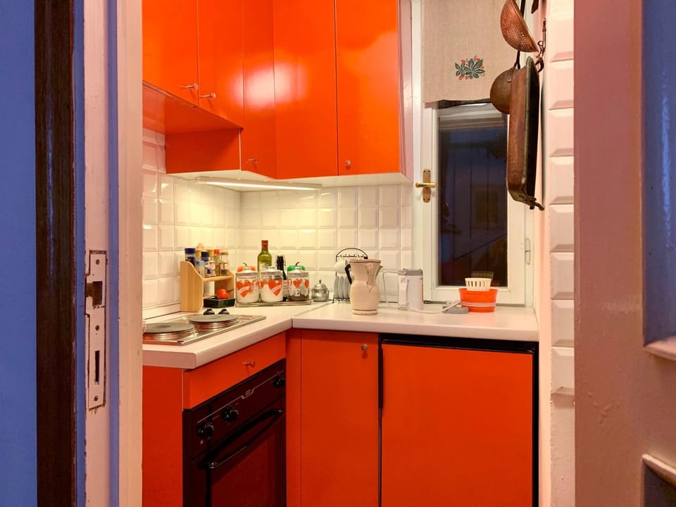 Kitchen or kitchenette, stove